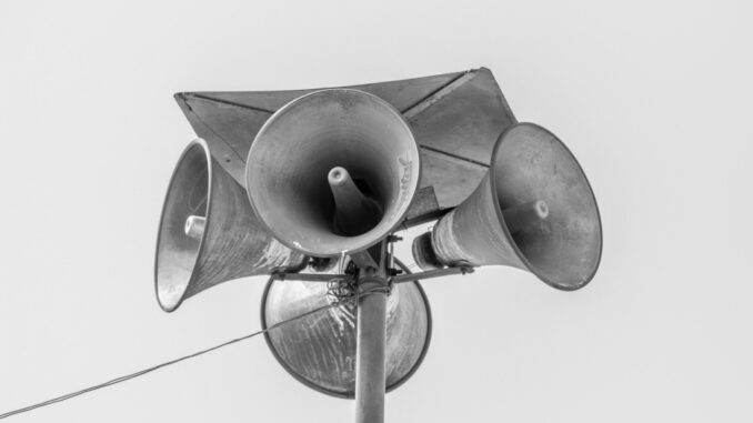 Hessen testet Warnsysteme: Sirenen, Apps und Cell Broadcast am 12. März 2026