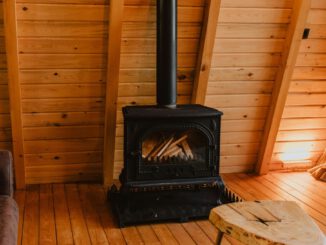 Hofheim startet zweite Runde des Ofenführerscheins gegen Emissionen privater Holzöfen